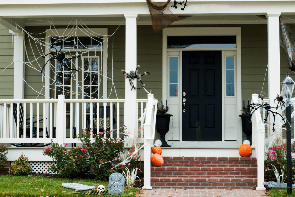 Hero Halloween Decorations 968X645 Min