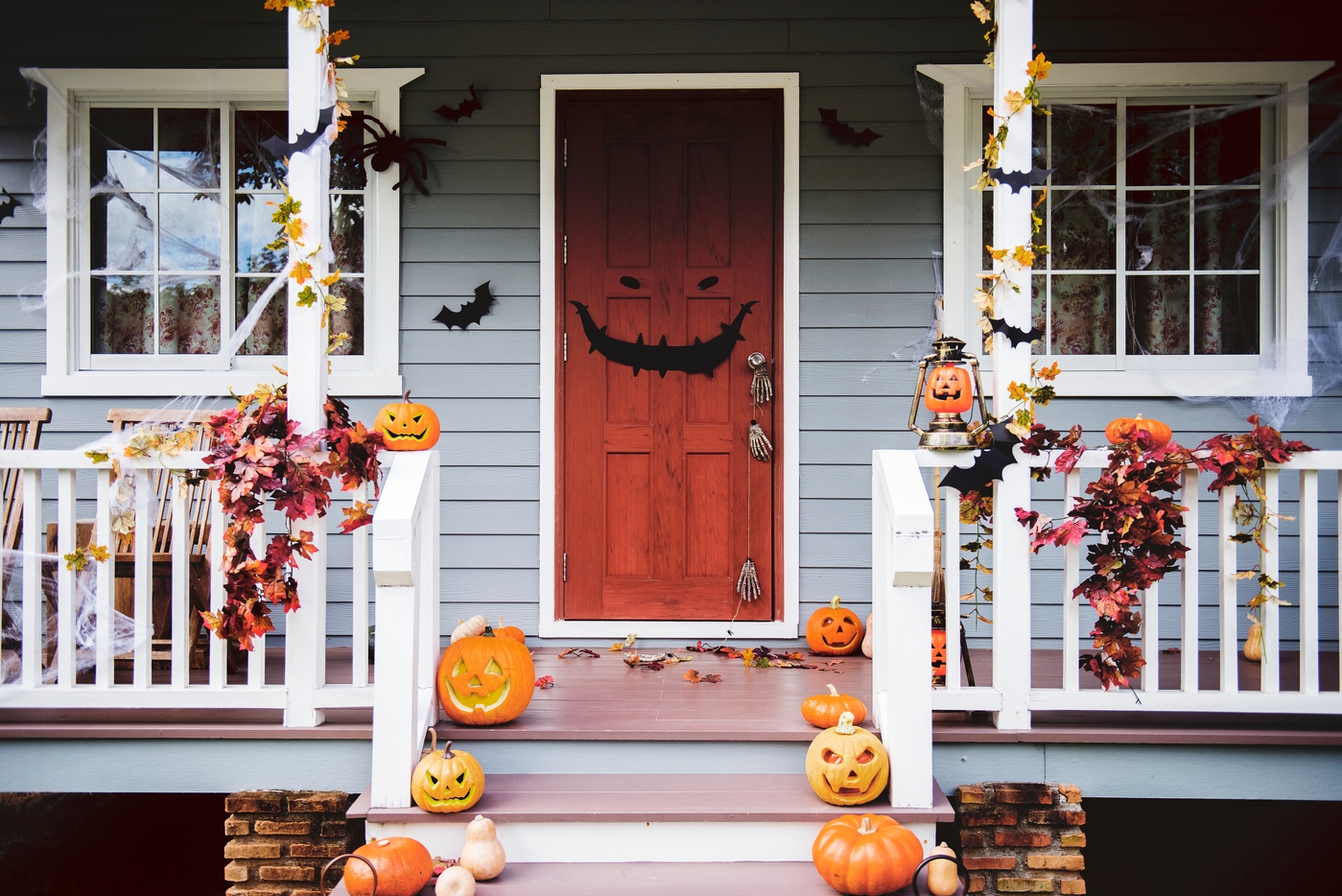 halloween haunted house images